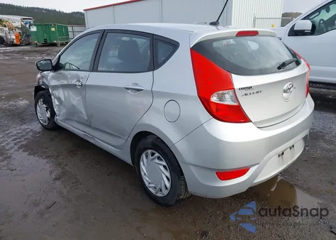 2014 Hyundai Accent Gs z USA, uszkodzony, nr VIN KMHCT5AE6EU158477